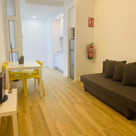Moncloa-Uni. Complutense Apartamentos Мадрид Екстер'єр фото
